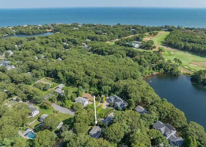 Osterville Retreat - A/C, Wifi Pet-Friendly