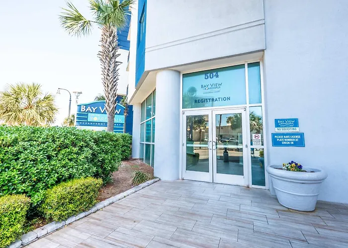 Oceanfront Convenience On Lower Floor, Heated Pool