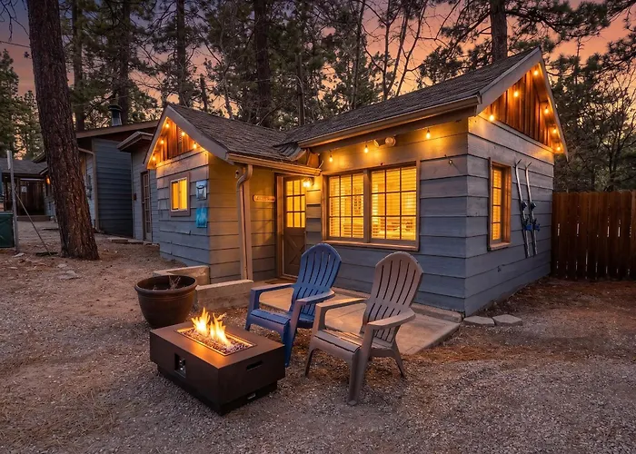 Fox N Bear Cottages Big Bear