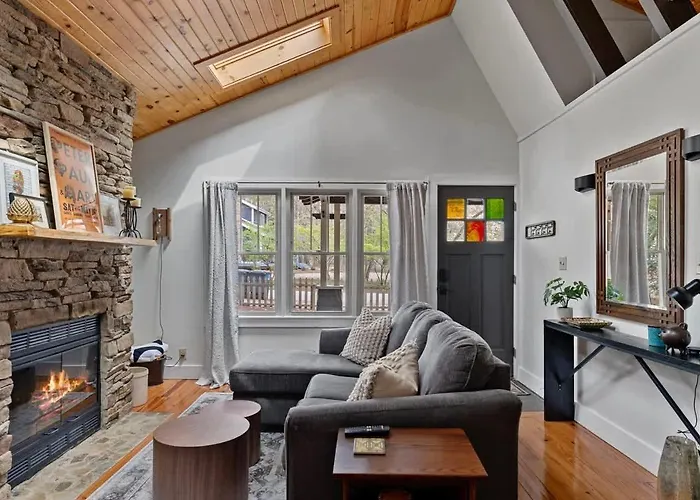 Meadow Pines By Juniper Holiday + Home