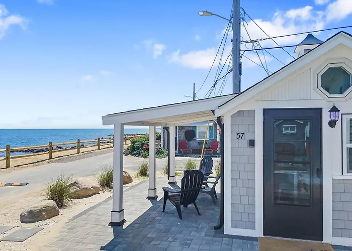 Beachfront Escape In Dennis Port
