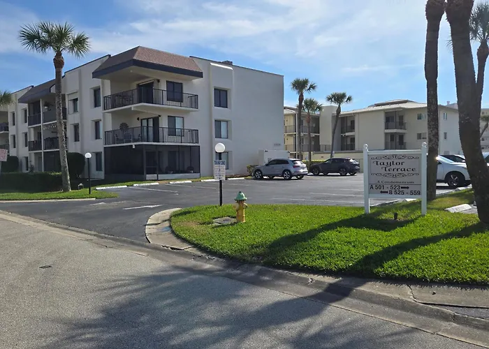 Your Space Coast Home - Beach Only 50 Feet From The Patio Door