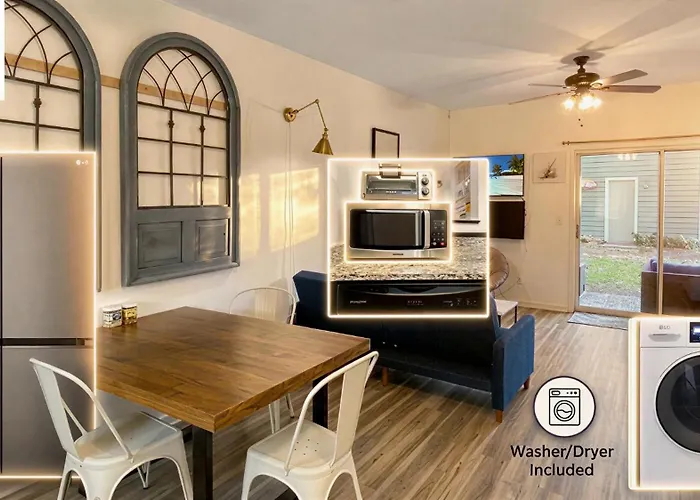 Garden Level 1Br Condo, Central Luxury Suite