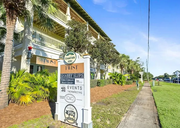 Heavenly Daze By Stay On 30A- Pool, Bikes, Golf Cart