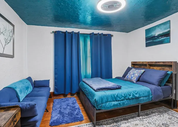 Spacious Stay Near Lambeau