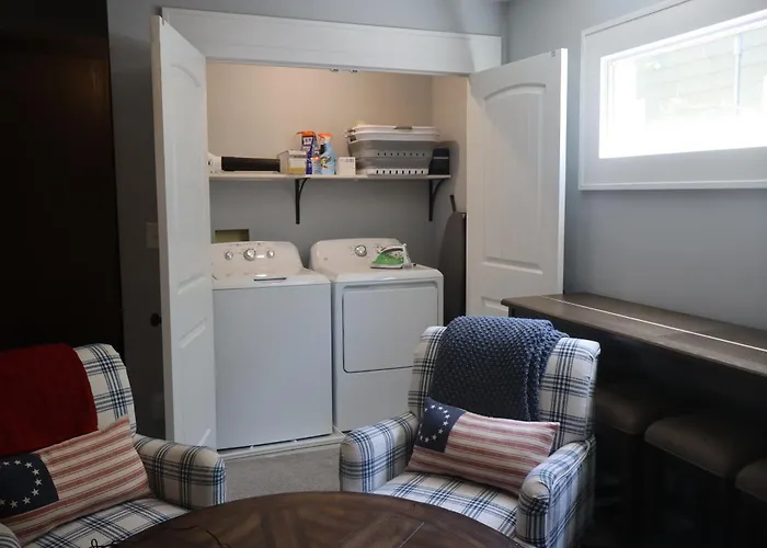 Cozy Movie Room And King Size Bed
