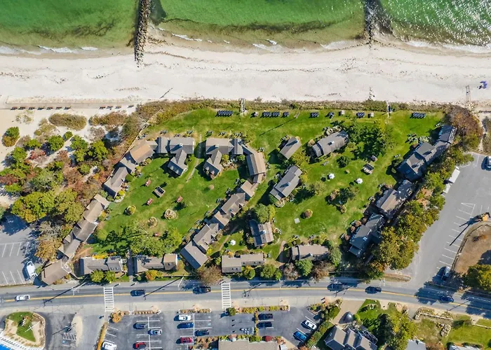 The Duck House: Quack Open Your Cape Escape