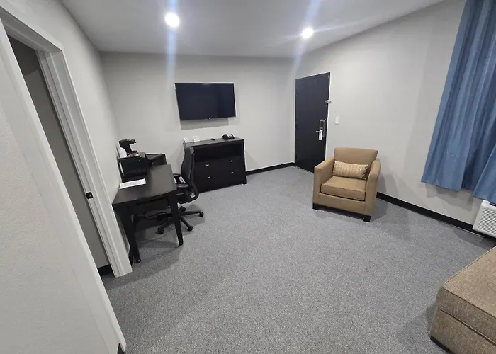 The Atlas Inn & Suites Lax