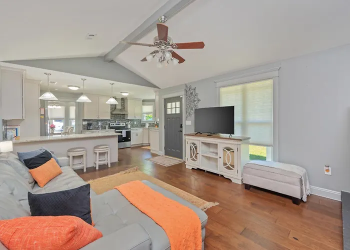 Private Pool And 3Br Family Fun Home With Gazebo