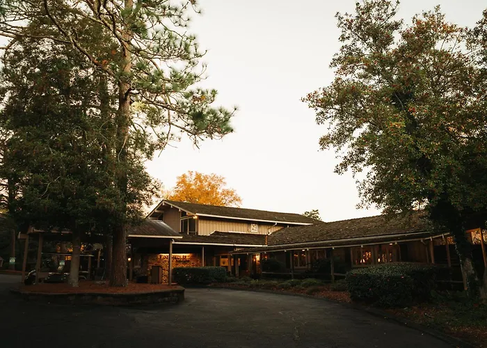 Pine Needles Lodge & Golf Club