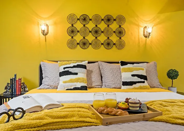 Magical Retreat At The Enchanted Vashon Castle