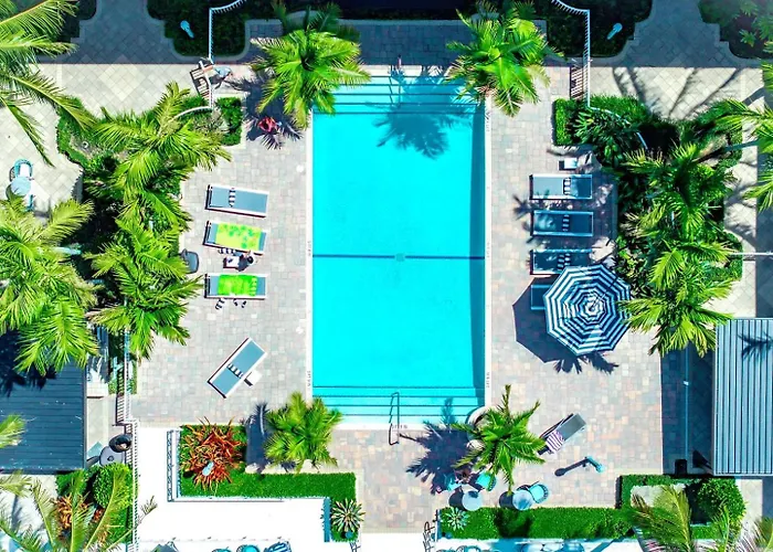 Boca Waterfront Luxury By Aureum Stay Walk To Beach