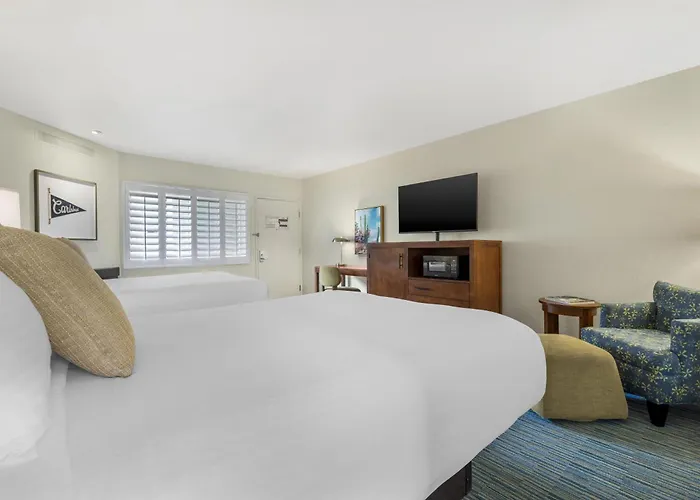 Best Western Plus Beach View Lodge Carlsbad