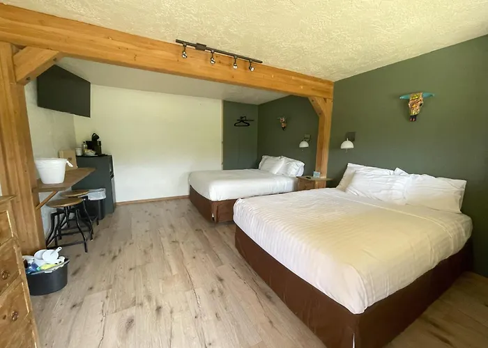 The Spruce Lodge
