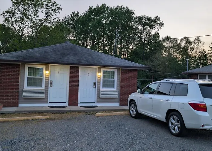 Slumberland Motel Mount Holly