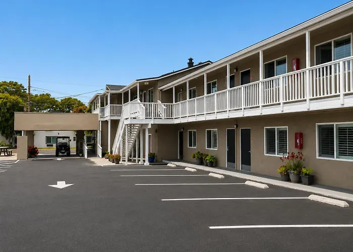 Rockview Inn And Suites - Morro Bay Ca