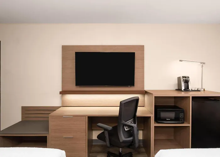 La Quinta Inn & Suites By Wyndham Bessemer