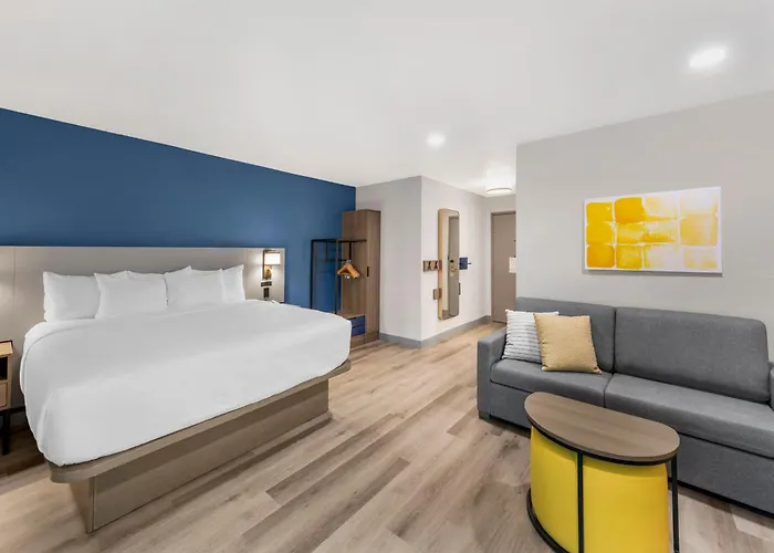 Comfort Inn Fontana