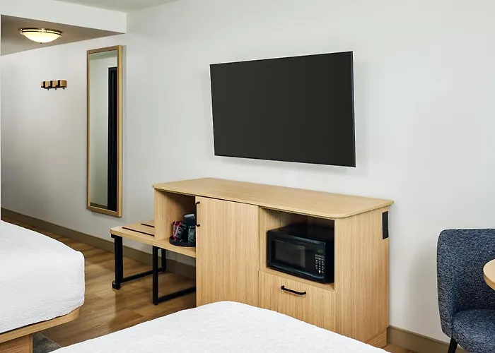 Hampton Inn & Suites Destin