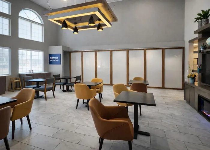 Holiday Inn Express Hotel & Suites Pierre-Fort Pierre By Ihg