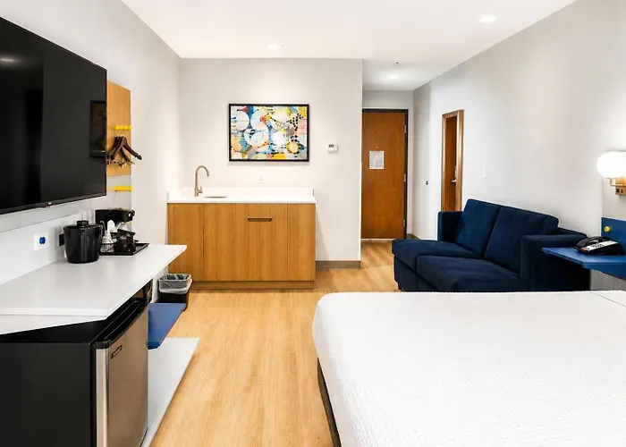 Microtel Inn & Suites By Wyndham