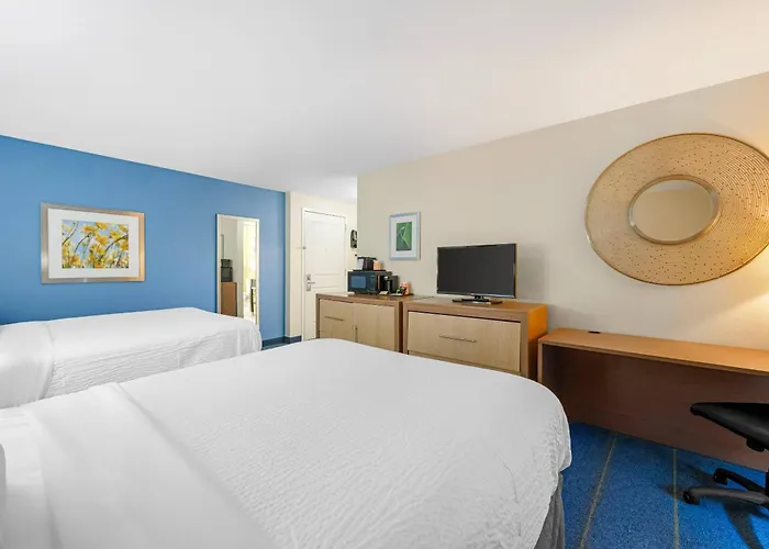 Sleep Inn & Suites Altoona North