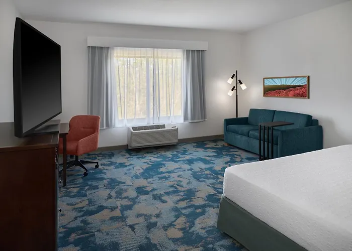 Hampton Inn Poplar Bluff