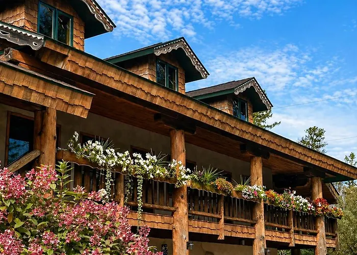 Lenroot Lodge