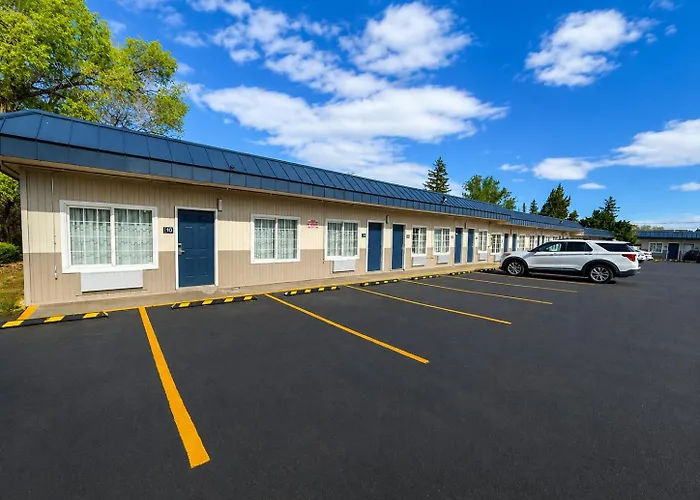 Royal Gateway Motel