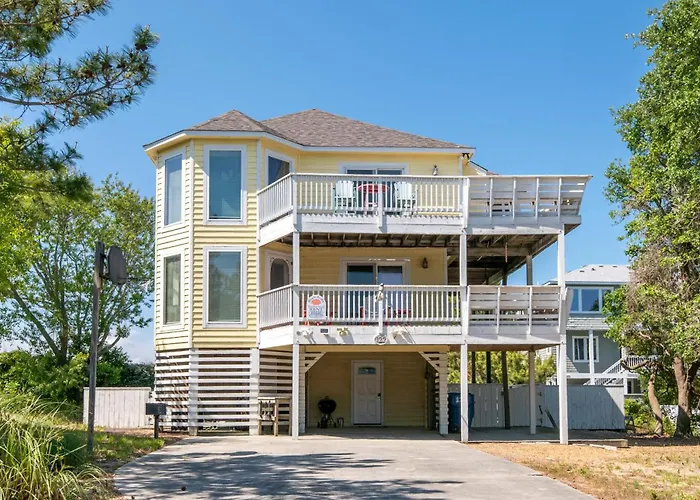 Shore Is Fun - Duck, Poteskeet, Beach 480 Yds, 3 Min. Walk To Downtown, Pool, Hot Tub, Yr Flex
