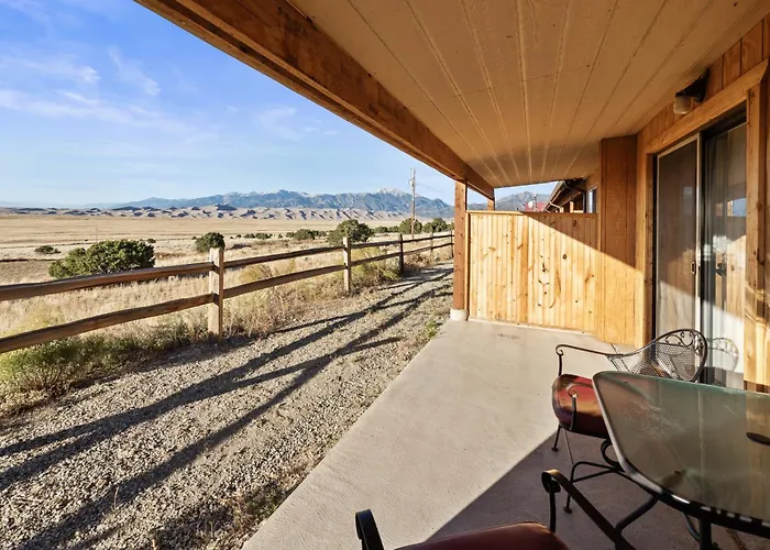 Great Sand Dunes Lodge