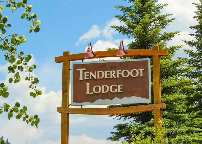 Tenderfoot Lodge 2613 By Summitcove Lodging In Colorado