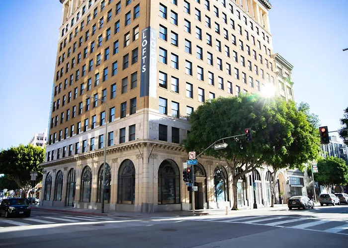 Fashion Loft 2 Bedroom Downtown