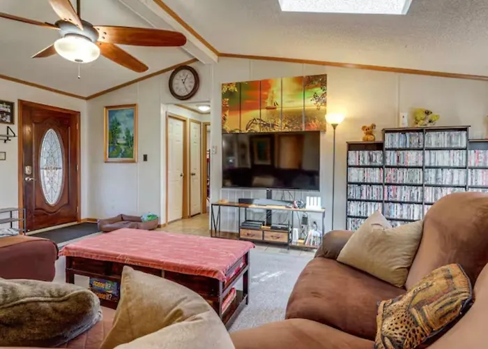 Private Pet Friendly Home Near Exotic Deer Farm Close To Pigeon Forge, Gatlinburg Tn
