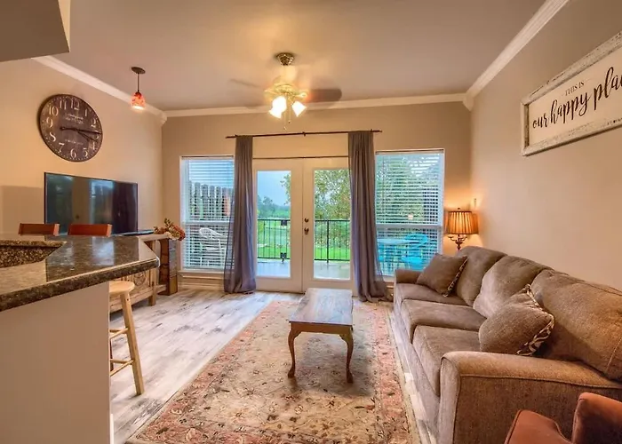 Ss B4 Riverside Condo