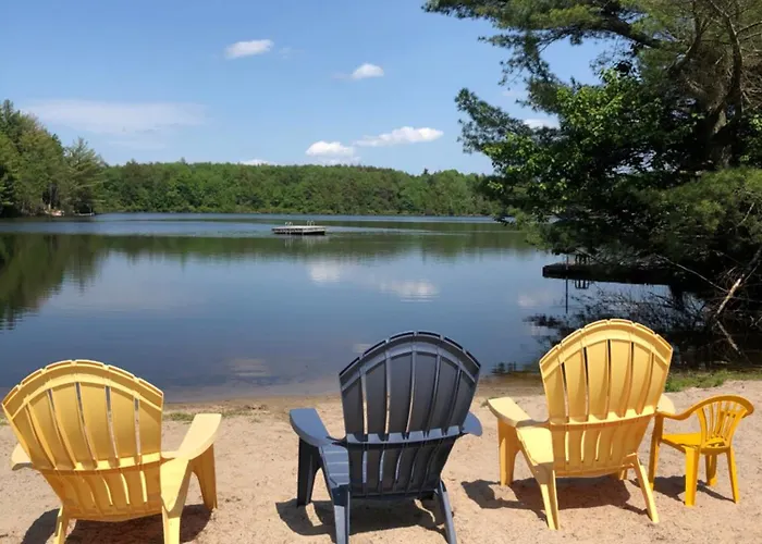 Catskills Cottage With Lake View Book Now