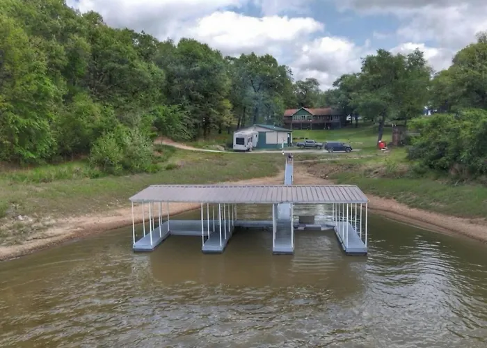 Lakefront Cabin: Boat Dock, Pool & Hot Tub