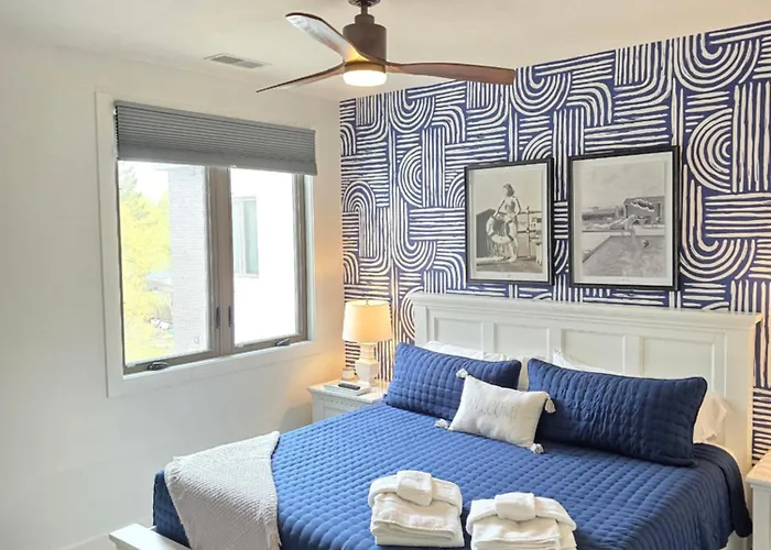 Urban Escape In Downtown Traverse City