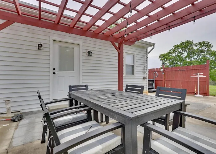 New Hot Tub, Fire Pit: Front Royal Vacation Rental
