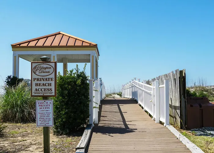 Dreamer By Oak Island Accommodations