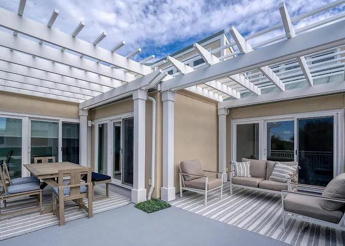 2906 Atrium Villa