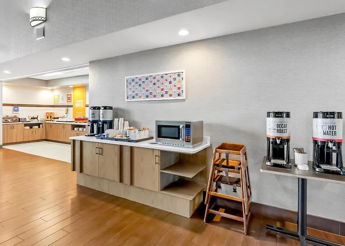 Hampton Inn & Suites Scottsburg
