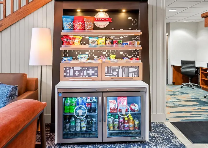 Hampton Inn Duluth-Canal Park