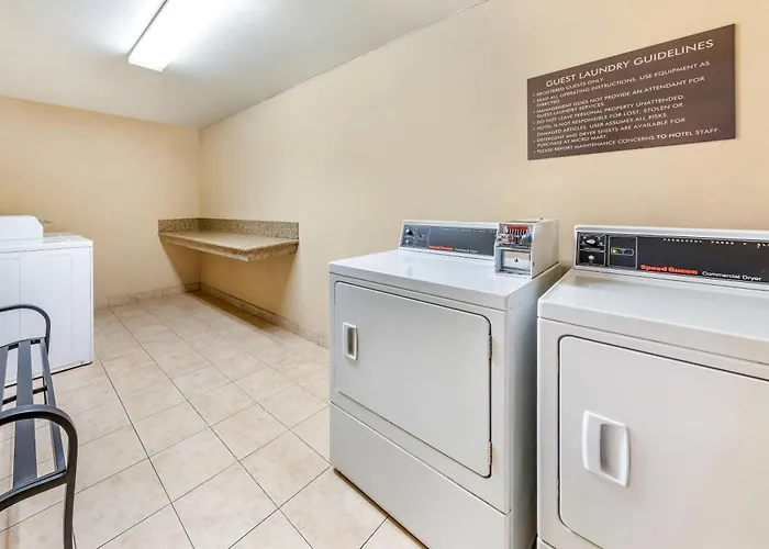 Comfort Inn & Suites San Bernardino