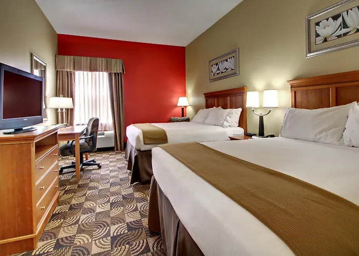 Holiday Inn Express Hurricane Mills Waverly By Ihg