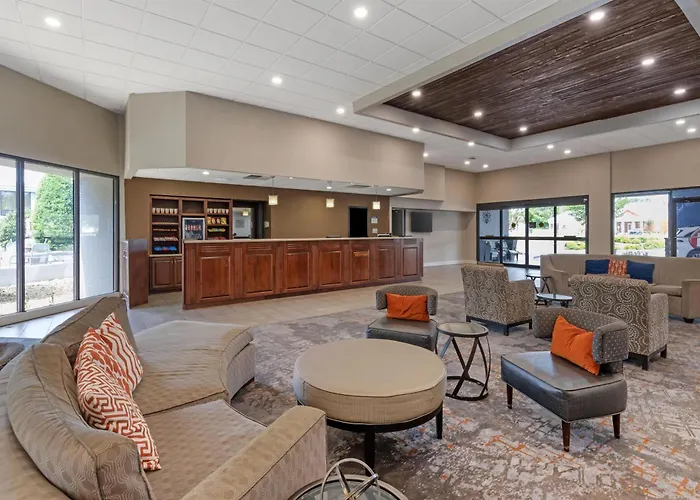 Best Western Plus Madison-Huntsville Hotel