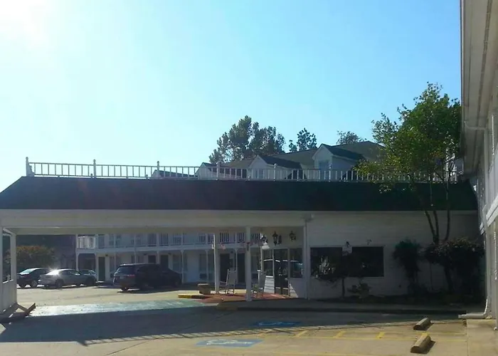 Stratford Motor Inn East Ellijay
