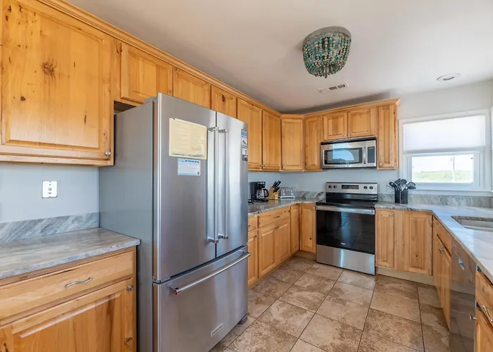 Almost Paradise - 4X4 Area, Ocean View, Pool, Hot Tub, Air Hockey, Pets Ok, Flex Stays