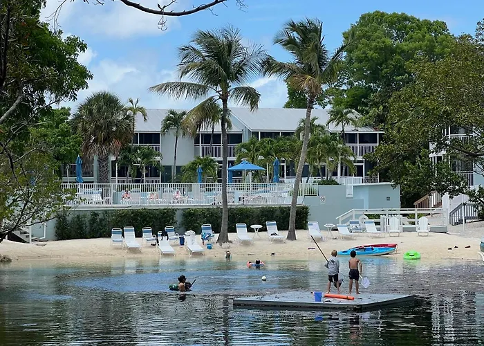 Full Time Lic Mgr - Modern Oceanfront Condo! Beautiful Ocean Views! Beach Resort! 2 King Beds!