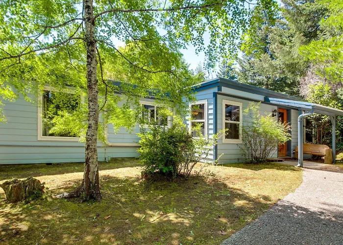 Hike To The Coast! Log Cabin On 5 Acres In Bandon